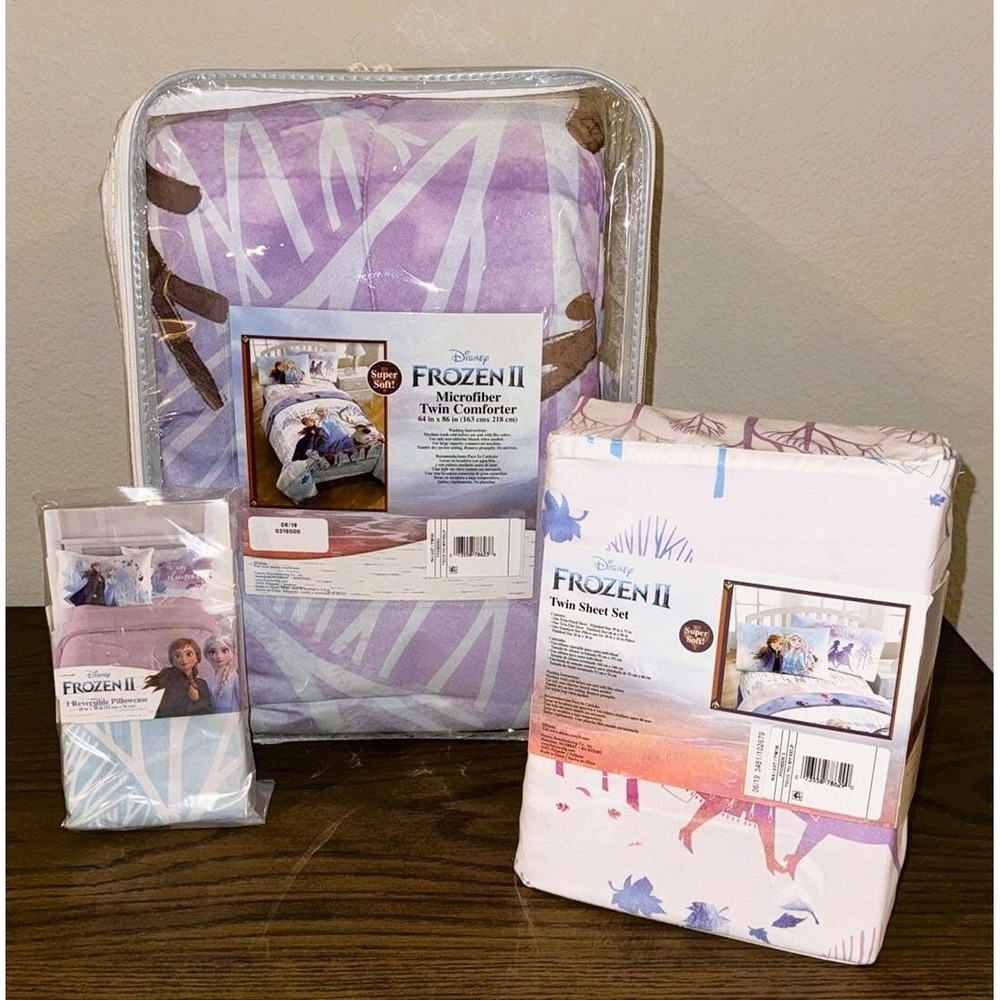 NEW Disney Frozen 2 "True to Myself" Twin Comforter Set w  Pillowcase + Sheets
